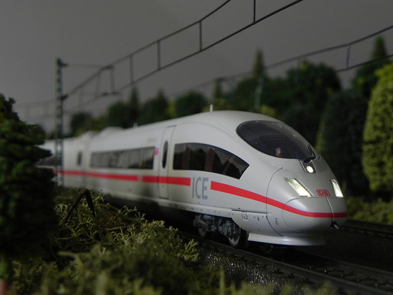 メルクリン(Märklin)専門ショップ - ラインゴルト東京